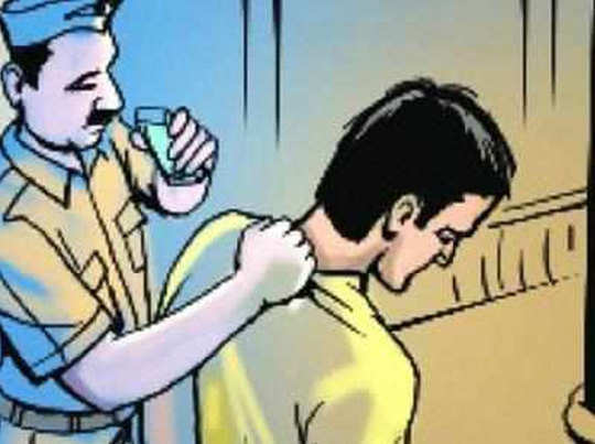शराब ठेके पर मार पिटाई तोड़फोड़ करके पैसे चोरी करने का आरोपी गिरफ्तार